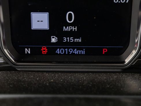 Used 2021 GMC Sierra 2500 Denali w/ Denali Black Diamond Edition image 18