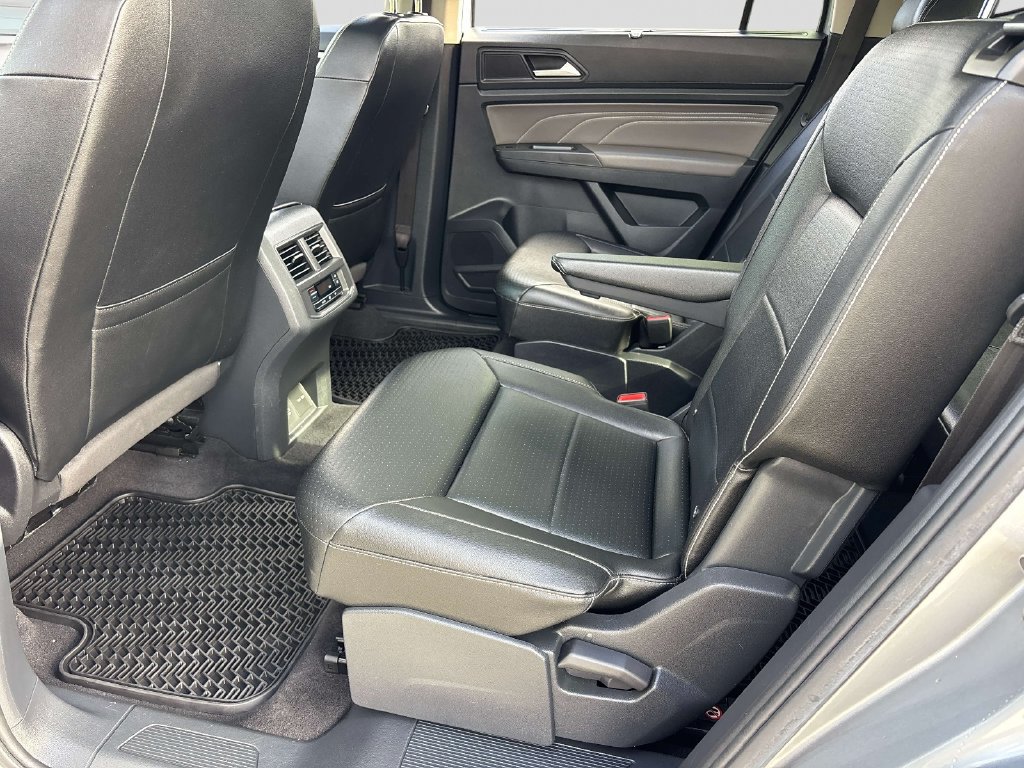 Certified 2023 Volkswagen Atlas SE w/ Panoramic Sunroof Package AWD/4WD image 13