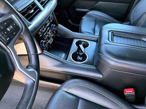 Used 2024 Chevrolet Tahoe LT AWD/4WD image 21