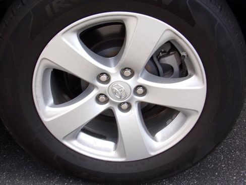 Used 2017 Toyota Sienna LE FWD image 17