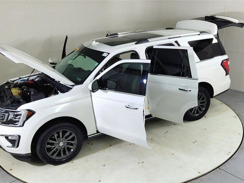 Used 2021 Ford Expedition Limited image 25