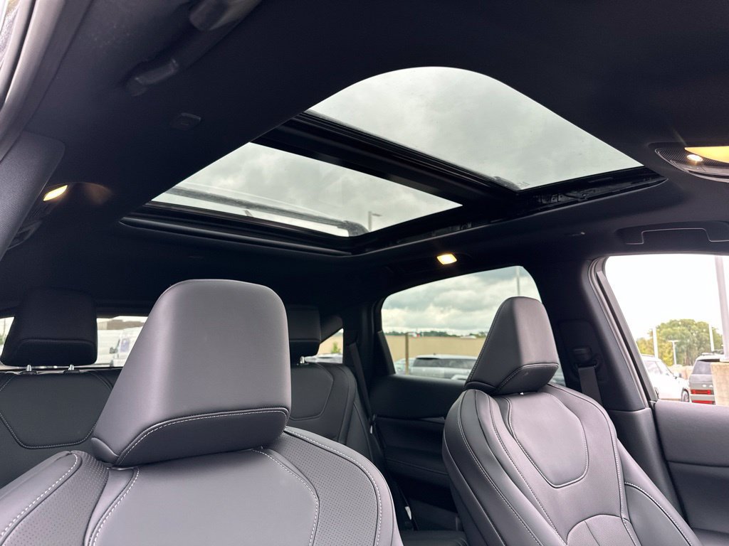 New 2027 INFINITI QX65 Sport w/ Cargo Package AWD/4WD image 17