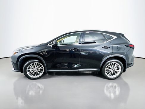 Used 2025 Lexus NX 350 AWD w/ Accessory Package (2T) image 4