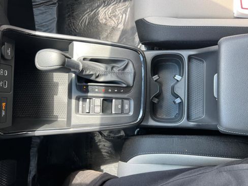 Used 2024 Honda CR-V EX image 24
