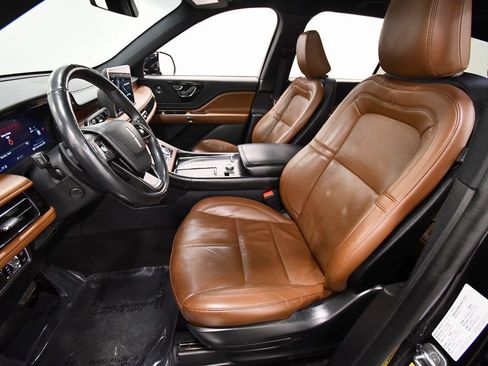 Used 2021 Lincoln Aviator Reserve image 14
