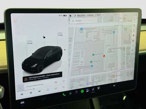Used 2023 Tesla Model Y Performance AWD/4WD image 9