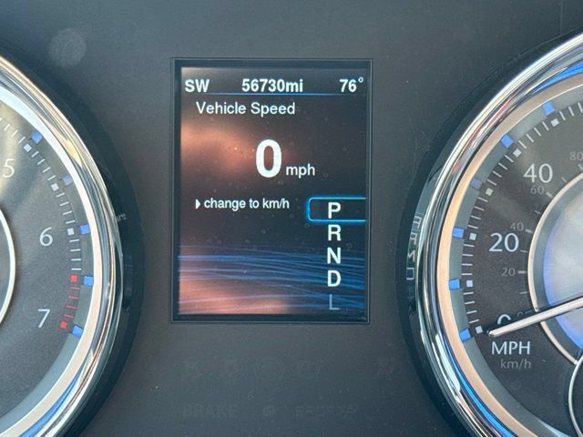 Used 2014 Chrysler 300 RWD image 33