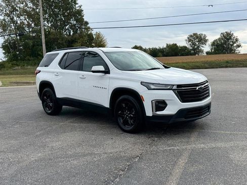 Certified 2023 Chevrolet Traverse LS w/ Midnight/Sport Edition image 8