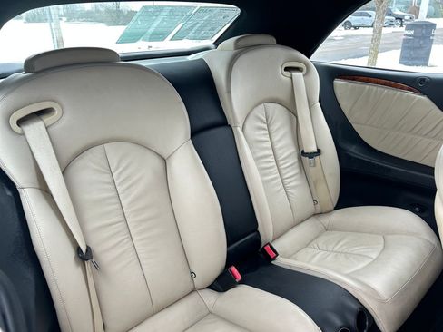 Used 2008 Mercedes-Benz CLK 350 Cabriolet image 27