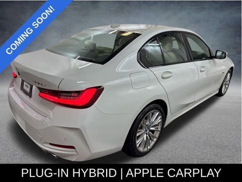 Used 2023 BMW 330e xDrive w/ Driving Assistance Package image 4
