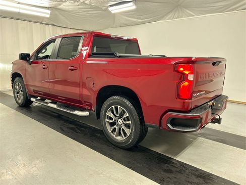 Used 2021 Chevrolet Silverado 1500 RST image 7