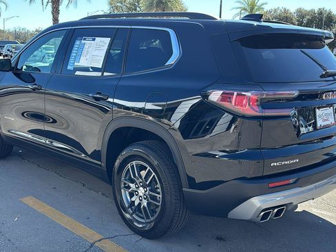 Certified 2025 GMC Acadia Elevation image 5