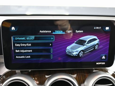 Used 2020 Mercedes-Benz GLC 350e GLC 350e image 30