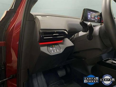Used 2023 Volkswagen ID.4 Pro S Plus image 14