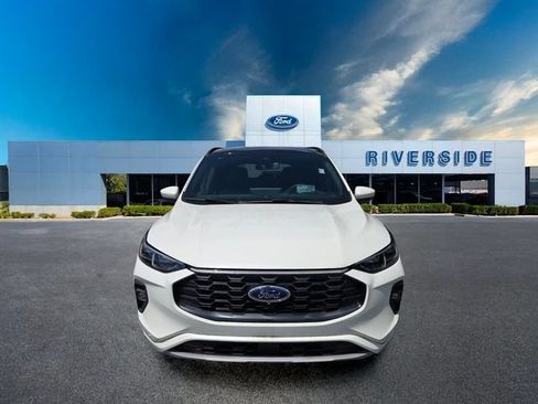 New 2025 Ford Escape ST-Line Elite w/ Premium Technology Package AWD/4WD image 2