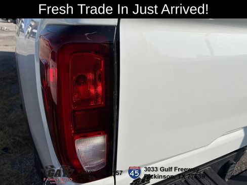 Used 2022 GMC Sierra 2500 Pro w/ Gooseneck/5TH Wheel Package AWD/4WD image 10
