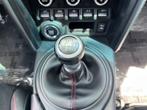 Used 2017 Subaru BRZ Limited w/ Performance Package image 15