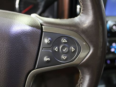 Used 2015 Chevrolet Silverado 1500 High Country w/ High Country Premium Package AWD/4WD image 30