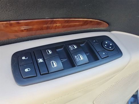 Used 2014 Dodge Durango Limited w/ Mopar Chrome Appearance Group image 21