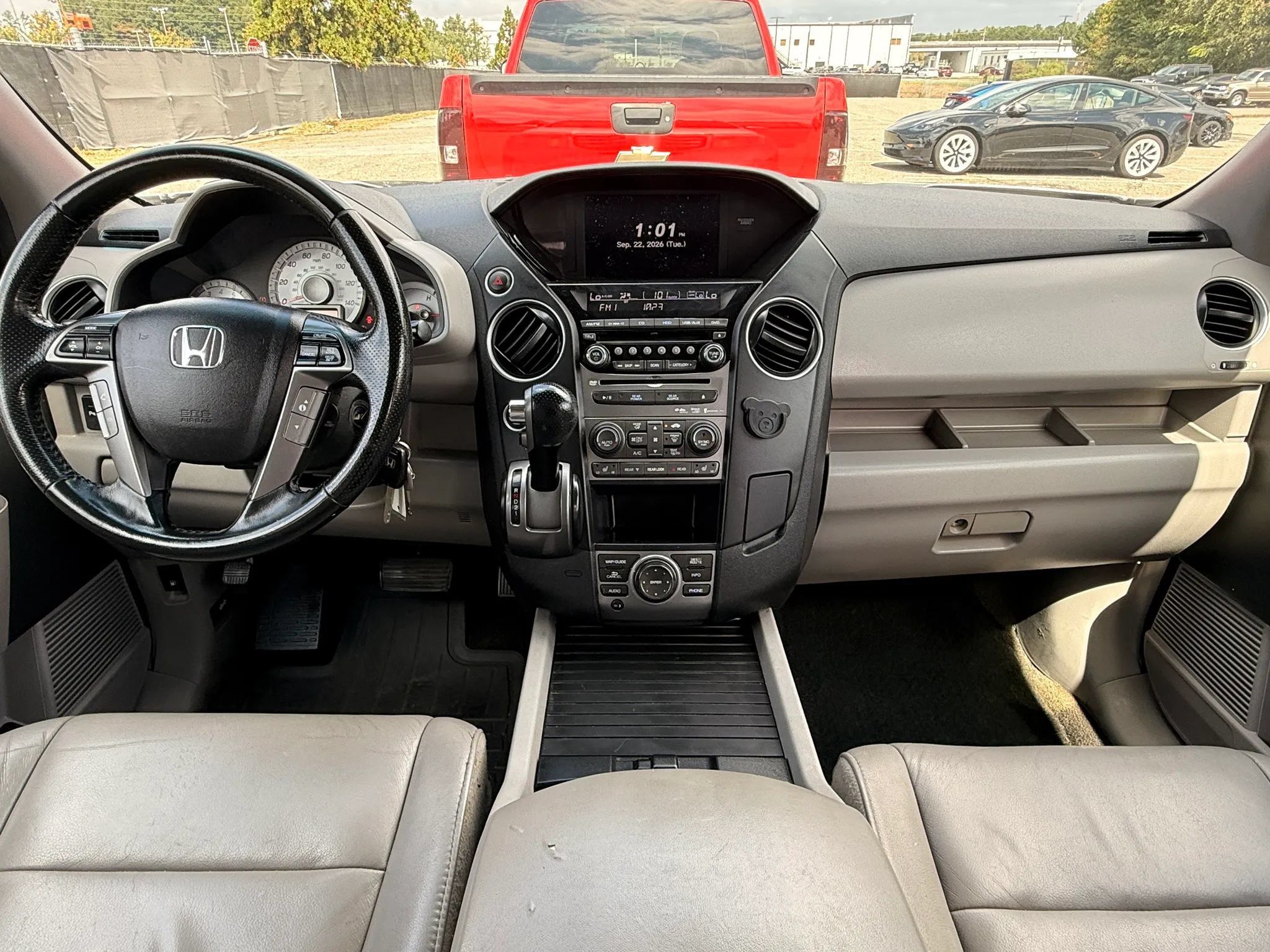 Used 2014 Honda Pilot Touring image 3