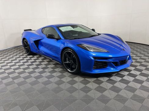 New 2025 Chevrolet Corvette E-Ray image 15