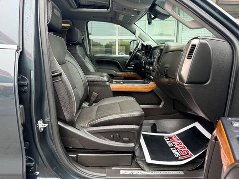 Used 2018 Chevrolet Silverado 2500 High Country w/ Duramax Plus Package AWD/4WD image 41