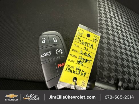 Used 2021 Dodge Charger R/T w/ Blacktop Package image 36