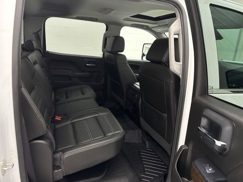 Used 2017 GMC Sierra 2500 Denali w/ Duramax Plus Package AWD/4WD image 49