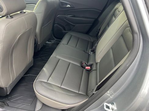 New 2026 Chevrolet Trax ACTIV w/ Sunroof Package FWD image 11