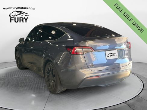 Used 2023 Tesla Model Y Performance AWD/4WD image 5