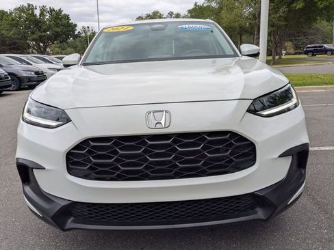 Certified 2024 Honda HR-V LX image 3