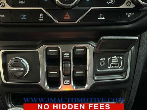 Used 2023 Jeep Wrangler Unlimited w/ Sun & Screen Package AWD/4WD image 41