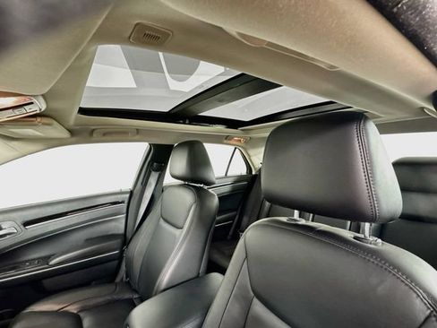 Used 2023 Chrysler 300 Touring L w/ Popular Equipment Group RWD image 26