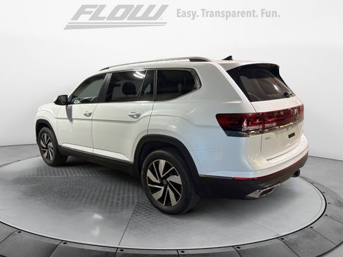 Certified 2026 Volkswagen Atlas SEL AWD/4WD image 5