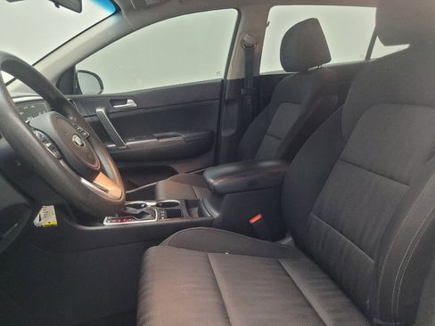 Used 2020 Kia Sportage LX AWD/4WD image 17