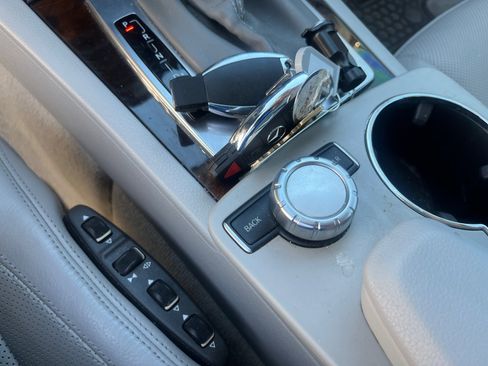 Used 2013 Mercedes-Benz E 350 E 350 image 32