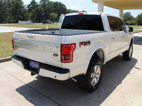 Used 2017 Ford F150 Platinum w/ Equipment Group 701A Luxury AWD/4WD image 16