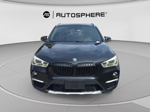 Used 2018 BMW X1 xDrive28i AWD/4WD image 2