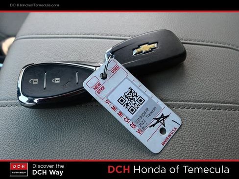 Used 2022 Chevrolet Traverse LS image 15