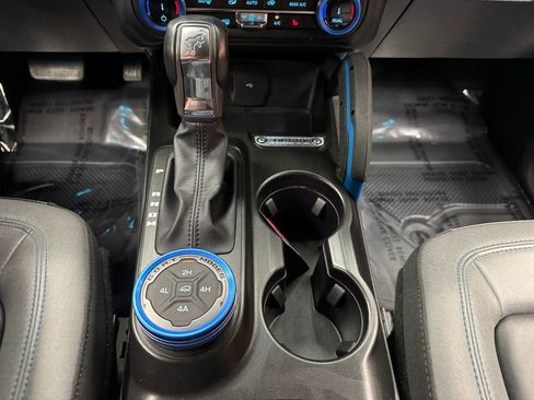 Certified 2022 Ford Bronco Black Diamond AWD/4WD image 21