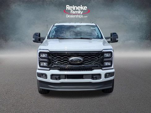 New 2026 Ford F350 Lariat w/ Black Appearance Package AWD/4WD image 2