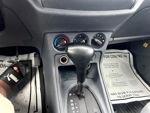 Used 2013 Ford Transit Connect XLT image 14