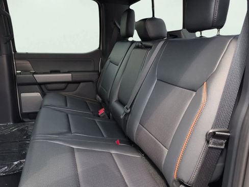 New 2025 Ford F150 Lariat w/ Equipment Group 501A Mid image 9