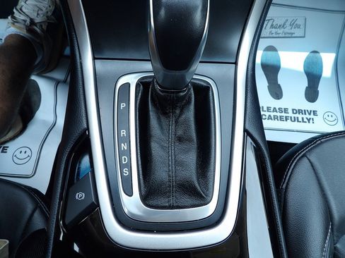 Used 2018 Ford Edge SEL w/ Equipment Group 201A image 30