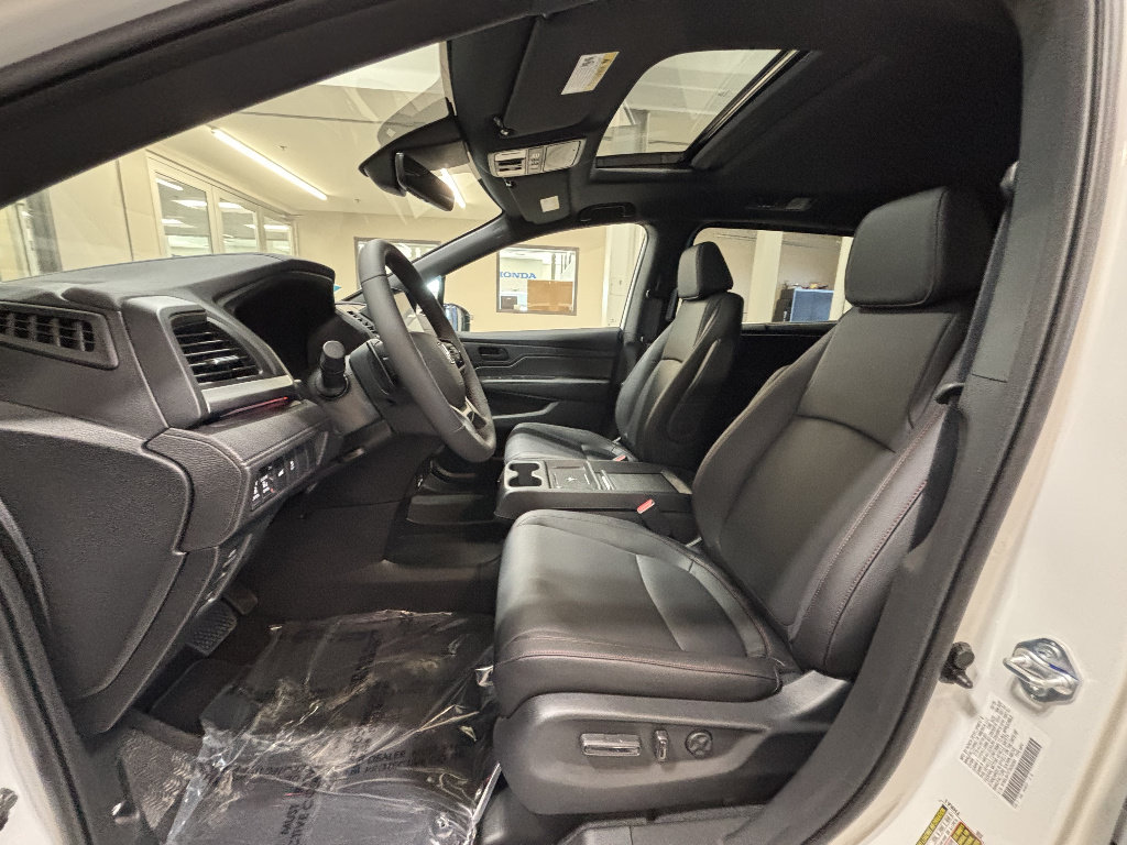 New 2026 Honda Odyssey Sport-L image 17