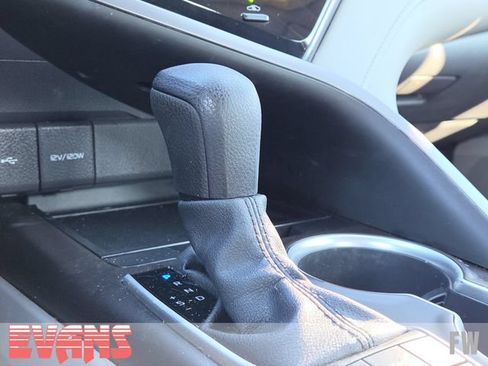 Used 2023 Toyota Camry LE FWD image 12