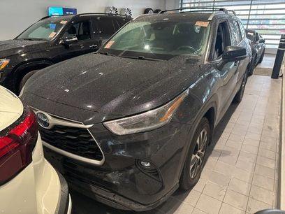 Used 2021 Toyota Highlander XLE