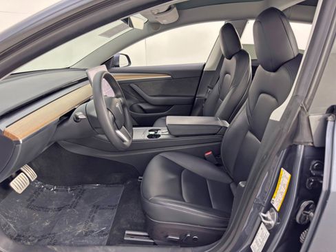 Used 2022 Tesla Model 3 Performance image 17
