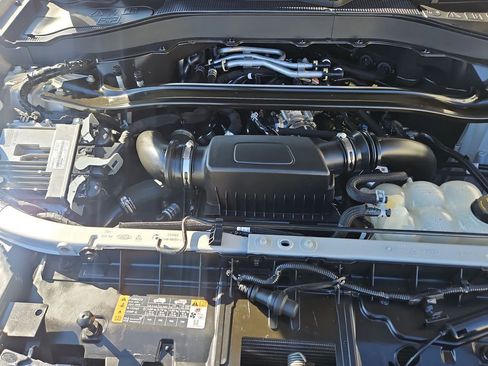 Used 2022 Ford Explorer ST w/ ST Street Pack image 24