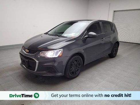 Used 2020 Chevrolet Sonic LT image 1